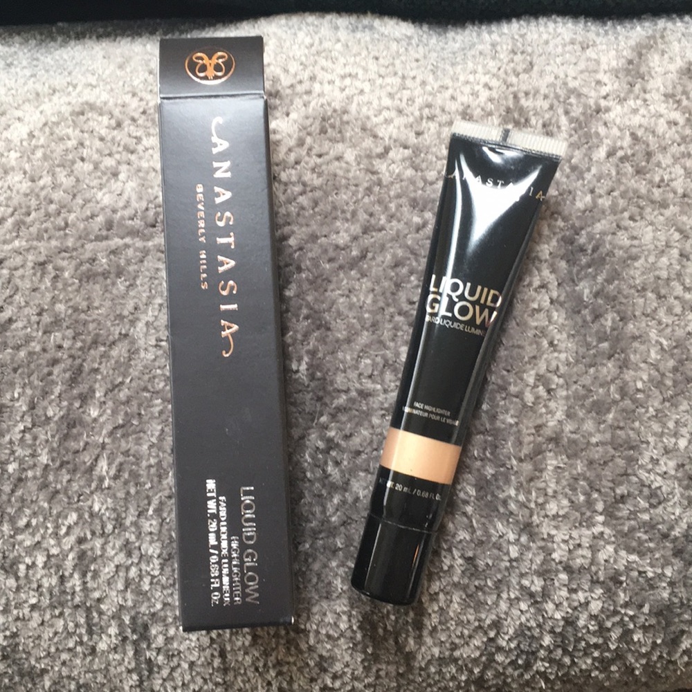 Anastasia Liquid Glow Perla